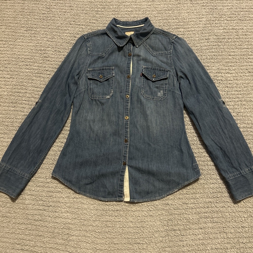 Vintage 2004 Levi's Denim Shirt | Red Tab, Button-Up, Early 2000s Levi Strauss M